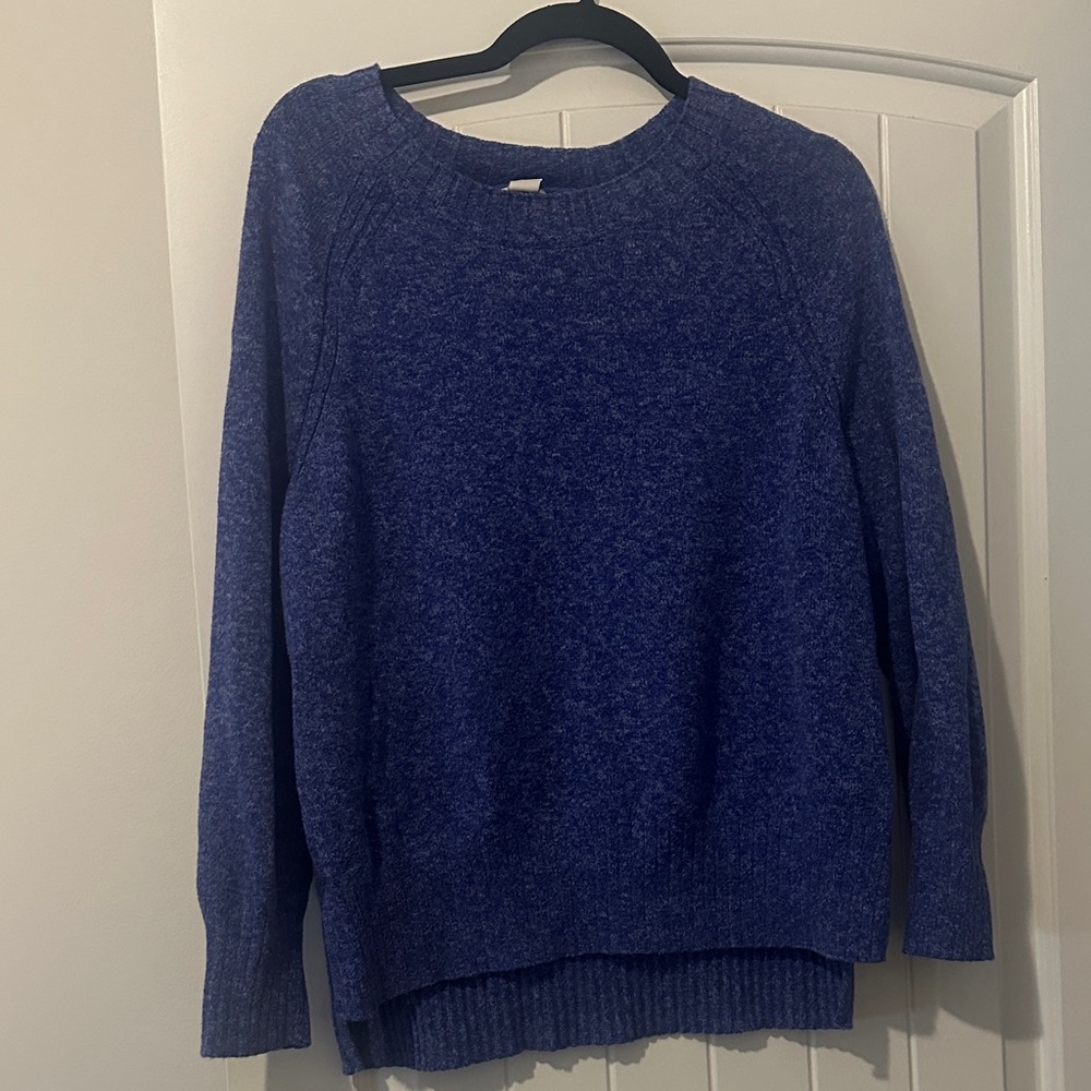 Old Navy Women's Deep Blue Crew Neck Sweater